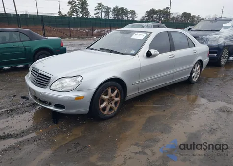 2006 Mercedes-Benz S 430 4Matic z USA, uszkodzony, nr VIN WDBNG83J66A469924